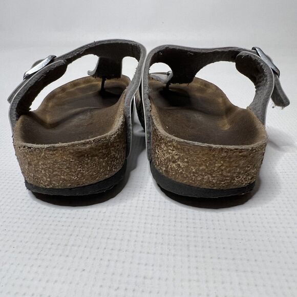 Birkenstock Young Gizeh Silver Leather Sandals Size 31 EU 13 US Narrow Strap - Picture 7 of 9